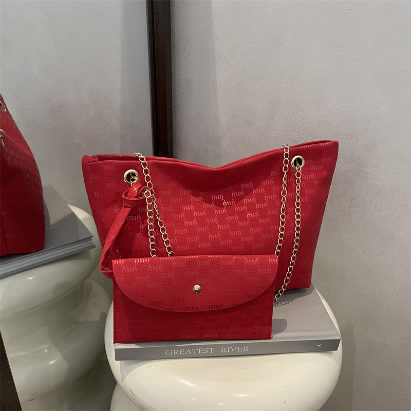 2026 New Beautiful Personalized Shoulder Portable Underarm Large Capacity Fashionable Casual Simple Tote Women's Bag - Image 4